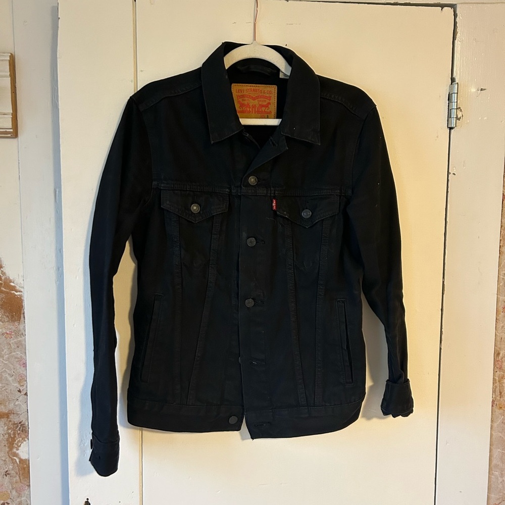black denim levi strauss jacket